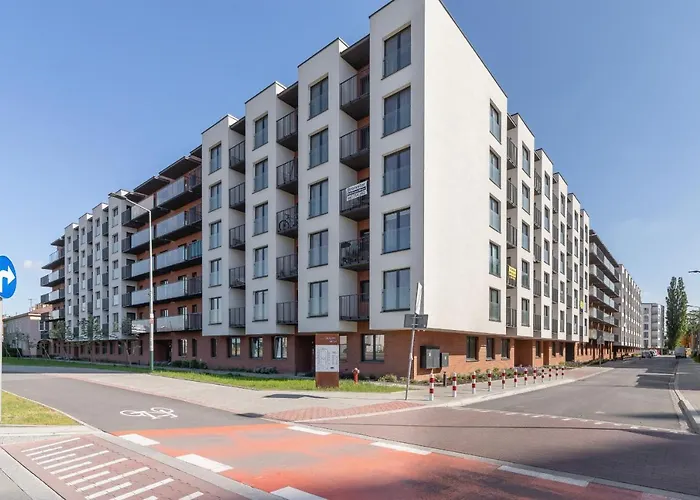 Beautiful Klimeckiego With Balcony By Renters