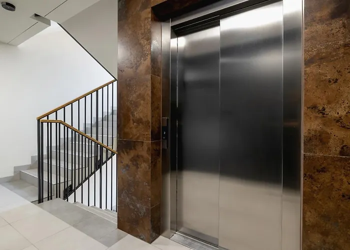 Beautiful Klimeckiego With Balcony By Renters Krakau