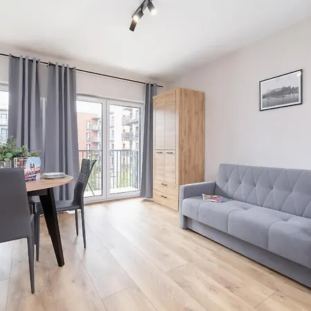 Lägenhet Beautiful Klimeckiego With Balcony By Renters *